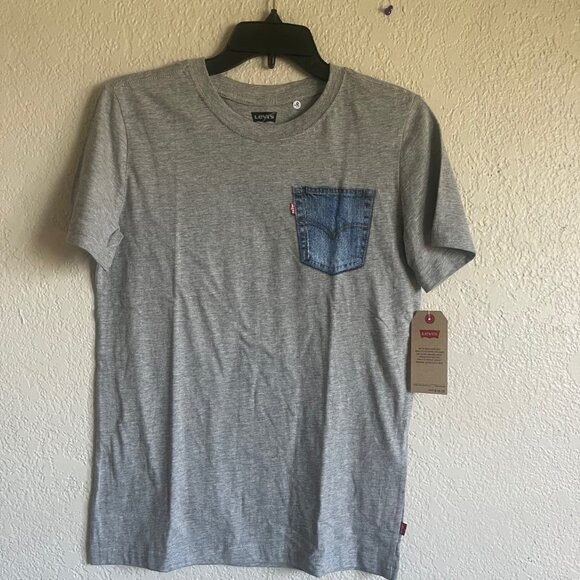 Boys Grey Levi's Denim Pocket Tee NWT - Picture 1 of 4